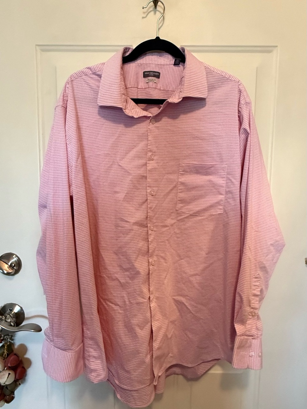 Van Heusen Men’s Pink Micro-Stripe Dress Shirt